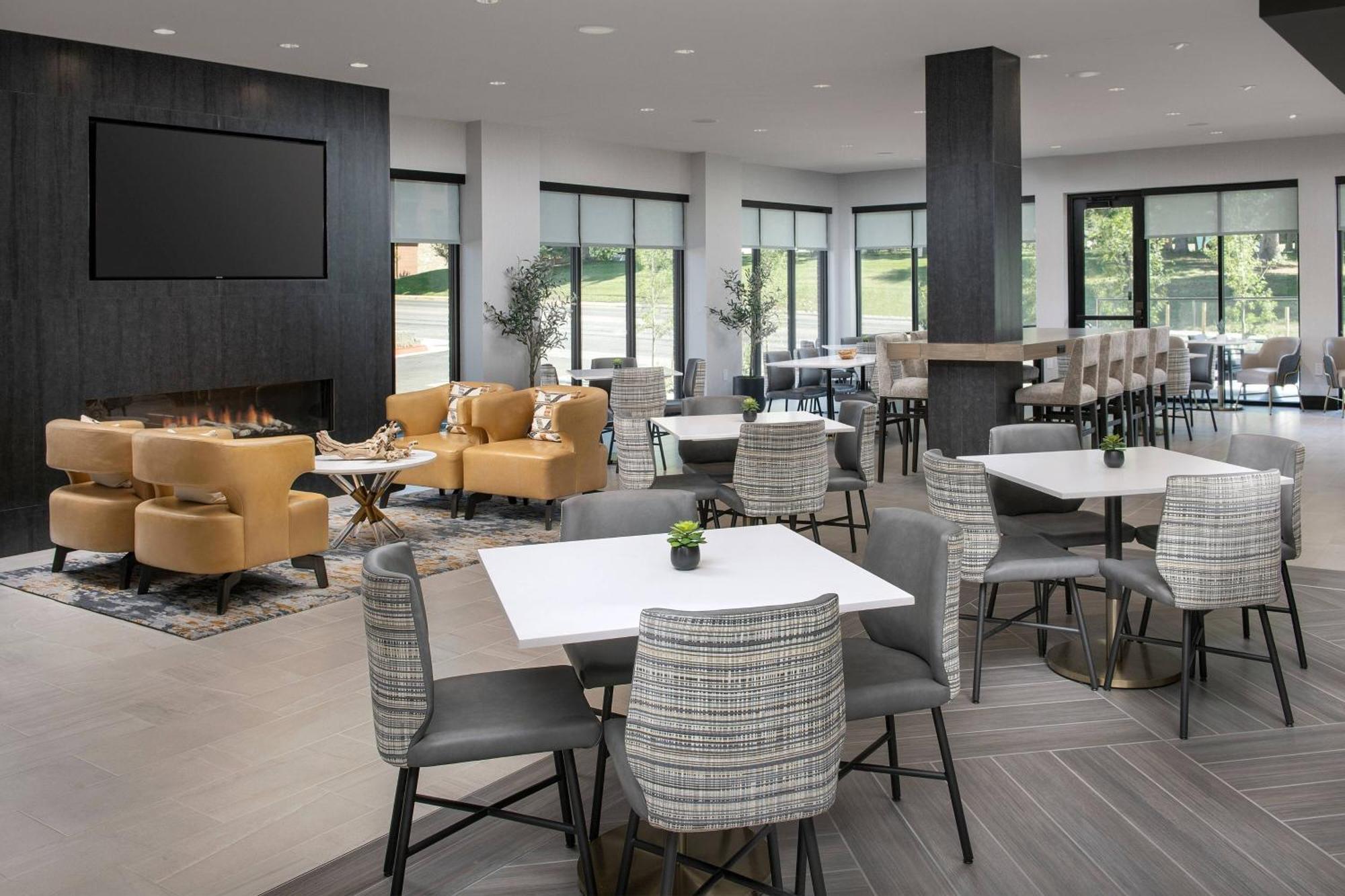 Residence Inn By Marriott Bozeman Downtown Bagian luar foto